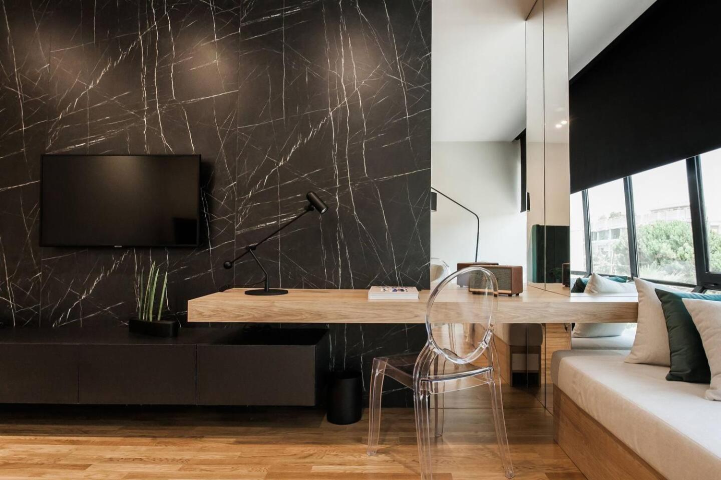 2 Sidebyside Suites In Athens Riviera By The Olon Экстерьер фото